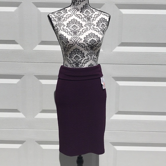 LuLaRoe Dresses & Skirts - NEW small purple LuLaRoe Cassie pencil skirt